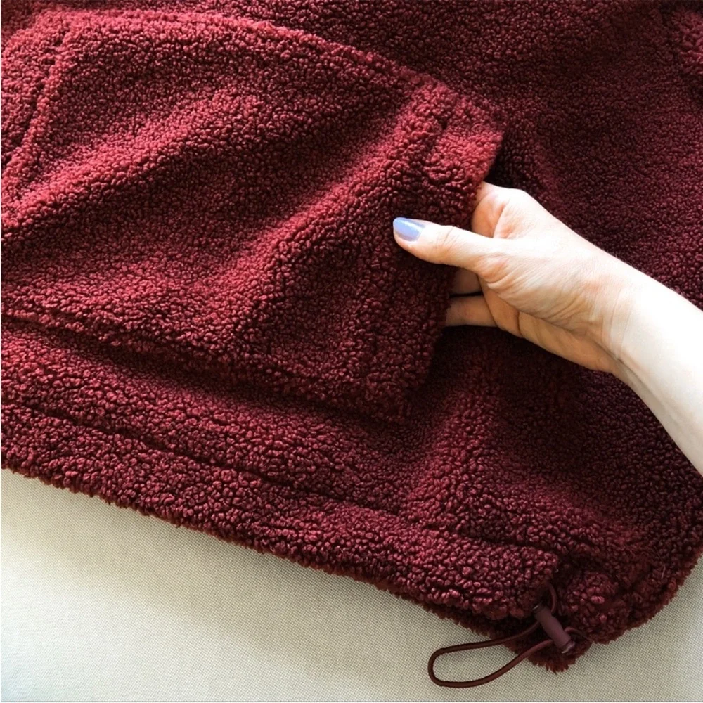 Vince Cozy Faux Sherpa shearling Pullover Hoodie in Anise red medium sweatshirt - Picture 10 of 17